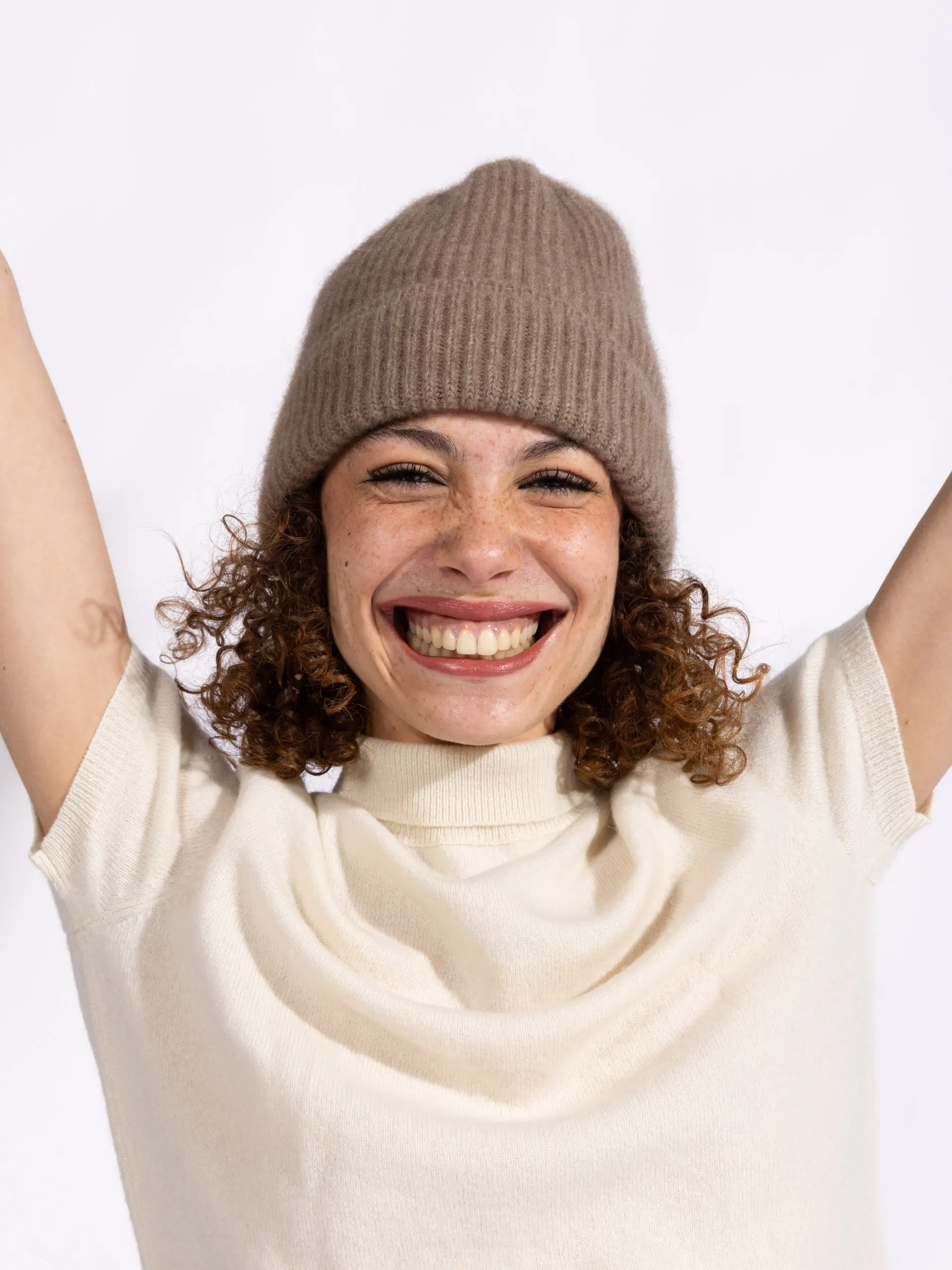 BONNET CACHEMIRE | Grège | Maille fine – Image 3
