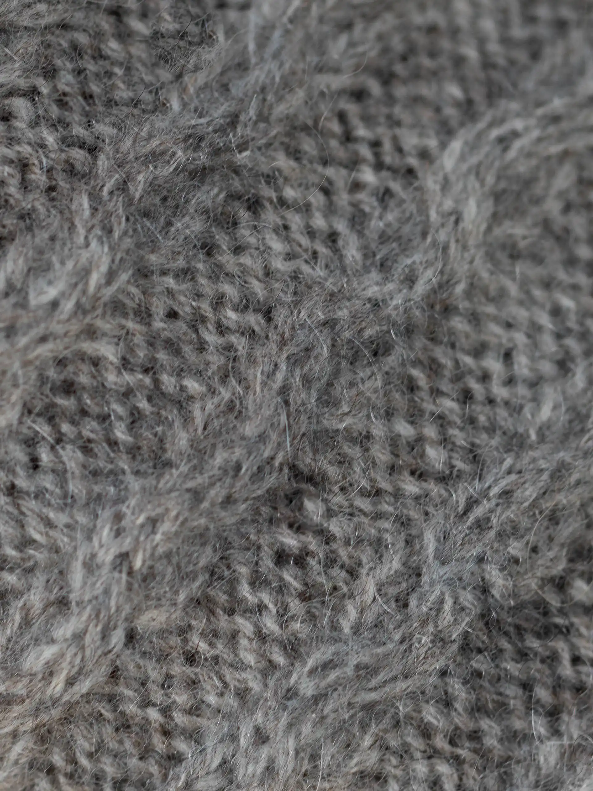 Détail de la texture de l'écharpe yack gris cendré pour homme et femme en laine