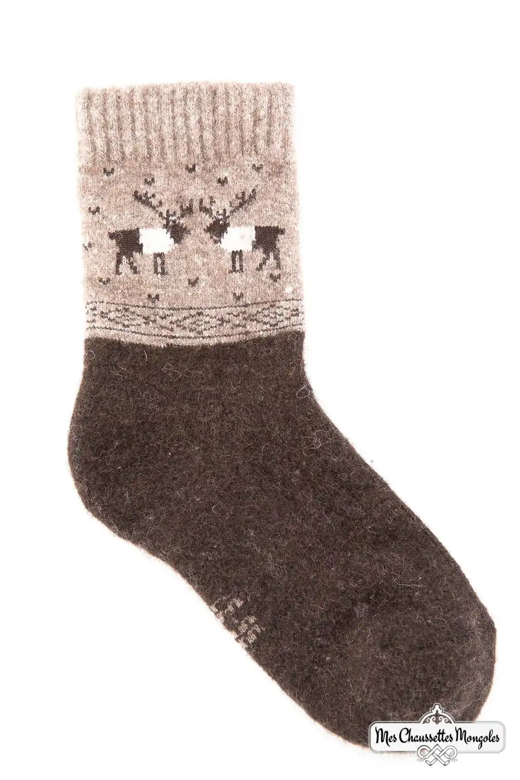 Vue détaillée d'une chaussette rennes marron foncé sur fond blanc.