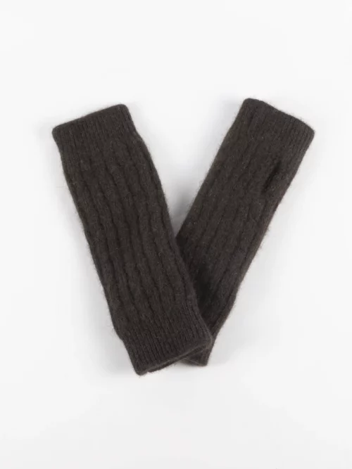 Paire de mitaines yack marron foncé sur fond blanc